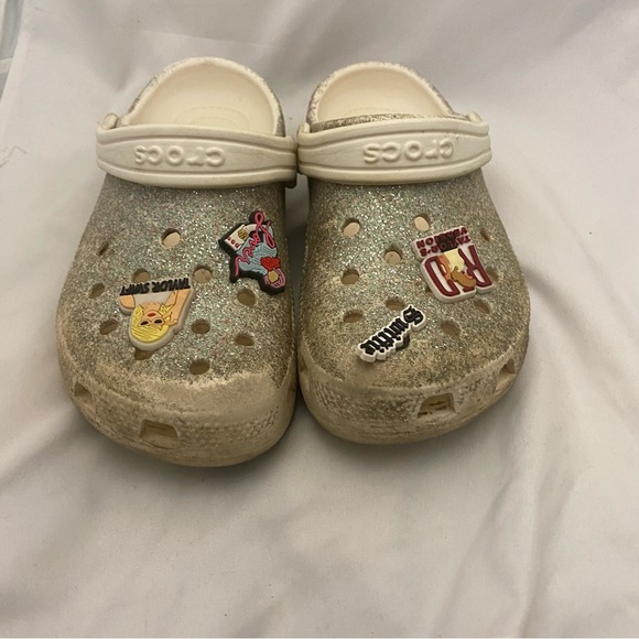 Crocs Classic Girls Size C13 Glitter Rubber Slip On Clog With Swift Music Charms - Picture 13 of 15